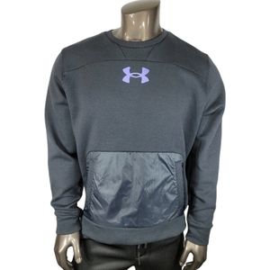 Under Armour Crew Neck Performance Sweatshirt.